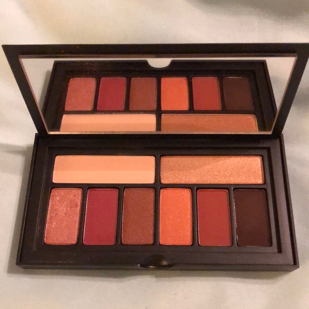 New, Smashbox Drawn In Decked Out Palettes